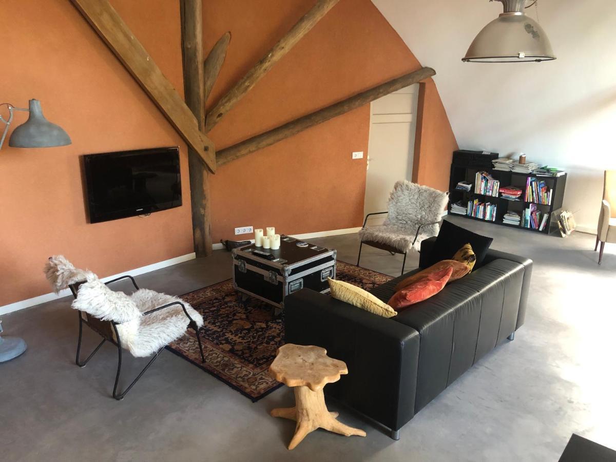 Slaopen En Stoet Panzió Anderen Kültér fotó