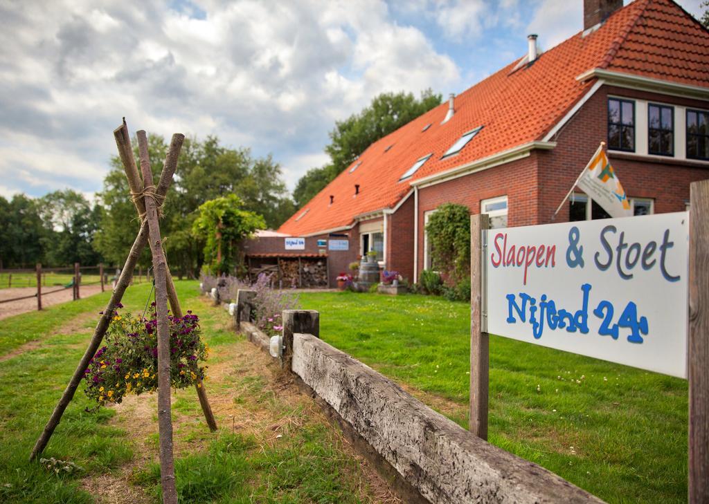 Slaopen En Stoet Panzió Anderen Kültér fotó